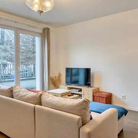 아파트 Le Nicole Un En Duplex Avec Balcon Et Place De Parking 루앙