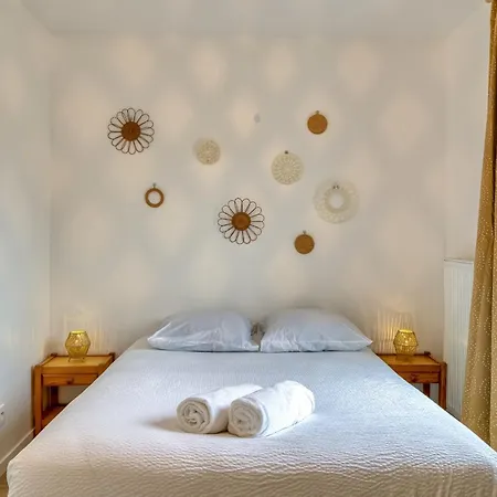 Le Nicole Un En Duplex Avec Balcon Et Place De Parking 루앙