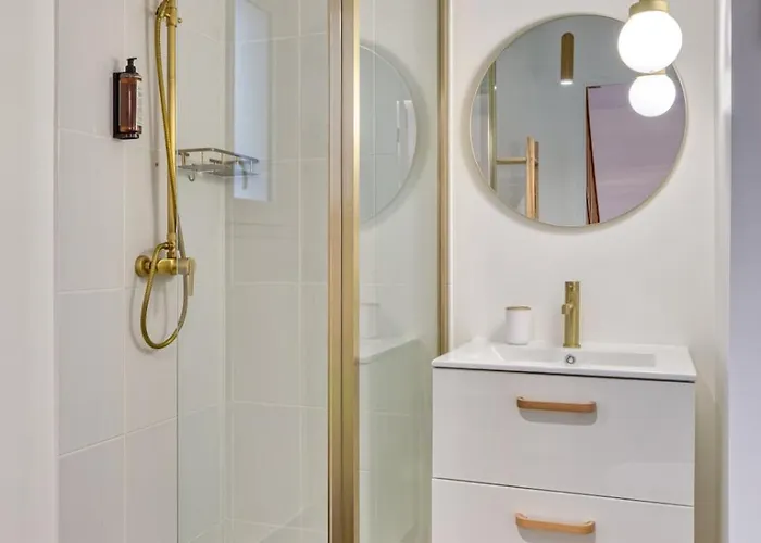 Le Nicole Un En Duplex Avec Balcon Et Place De Parking *