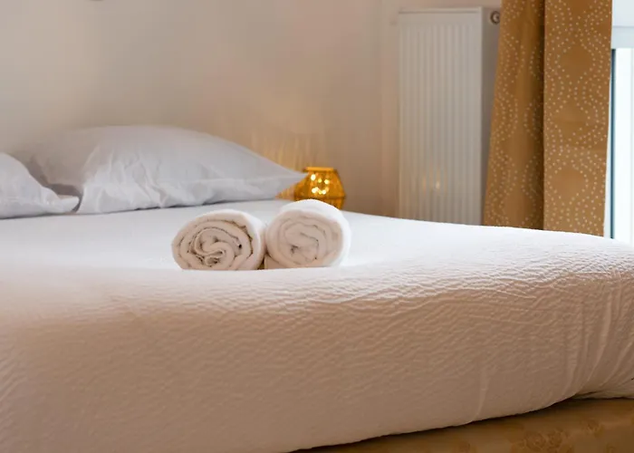 Apartment Le Nicole Un En Duplex Avec Balcon Et Place De Parking Rouen