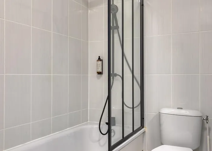 Le Nicole Un En Duplex Avec Balcon Et Place De Parking Apartment