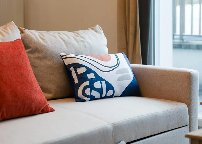 Le Nicole Un En Duplex Avec Balcon Et Place De Parking Apartment *