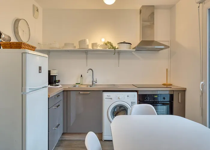 Le Nicole Un En Duplex Avec Balcon Et Place De Parking Rouen