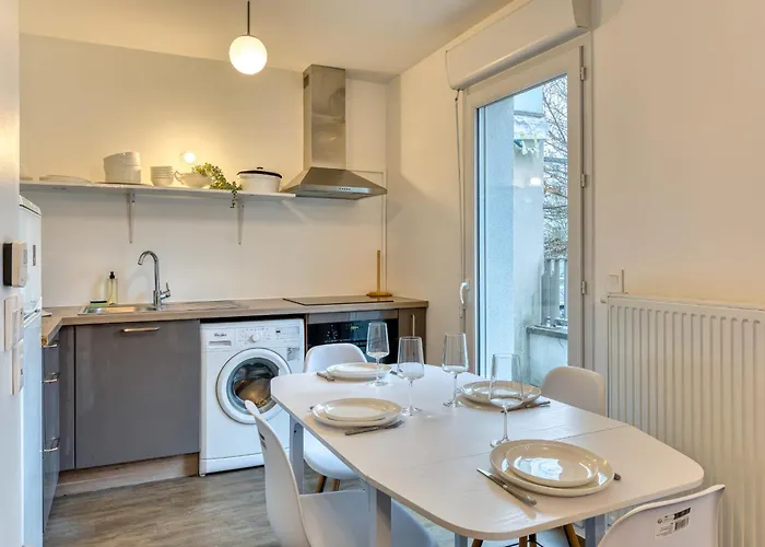 Le Nicole Un En Duplex Avec Balcon Et Place De Parking