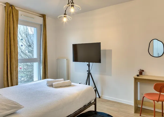 Le Nicole Un En Duplex Avec Balcon Et Place De Parking